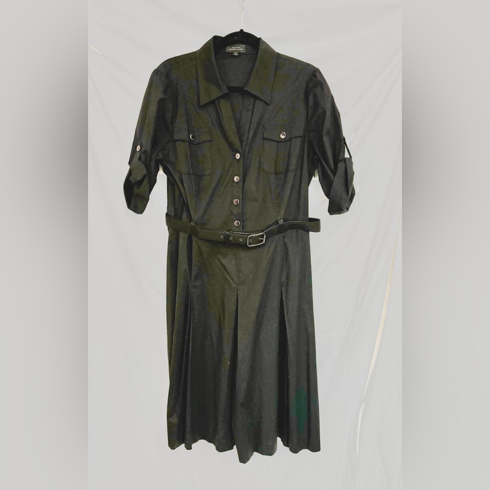 Black collared 3/4 sleeve flare dress